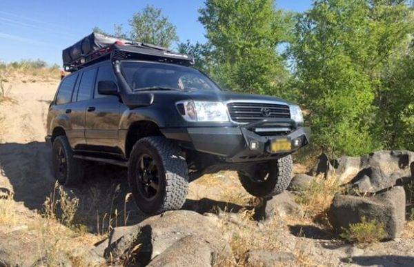 Old Man Emu Complete Toyota LandCruiser 100 Series Suspension Lift Kit (1997-2007)